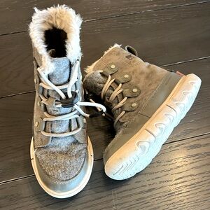 Toddler girl sorel Whitney snow winter boots